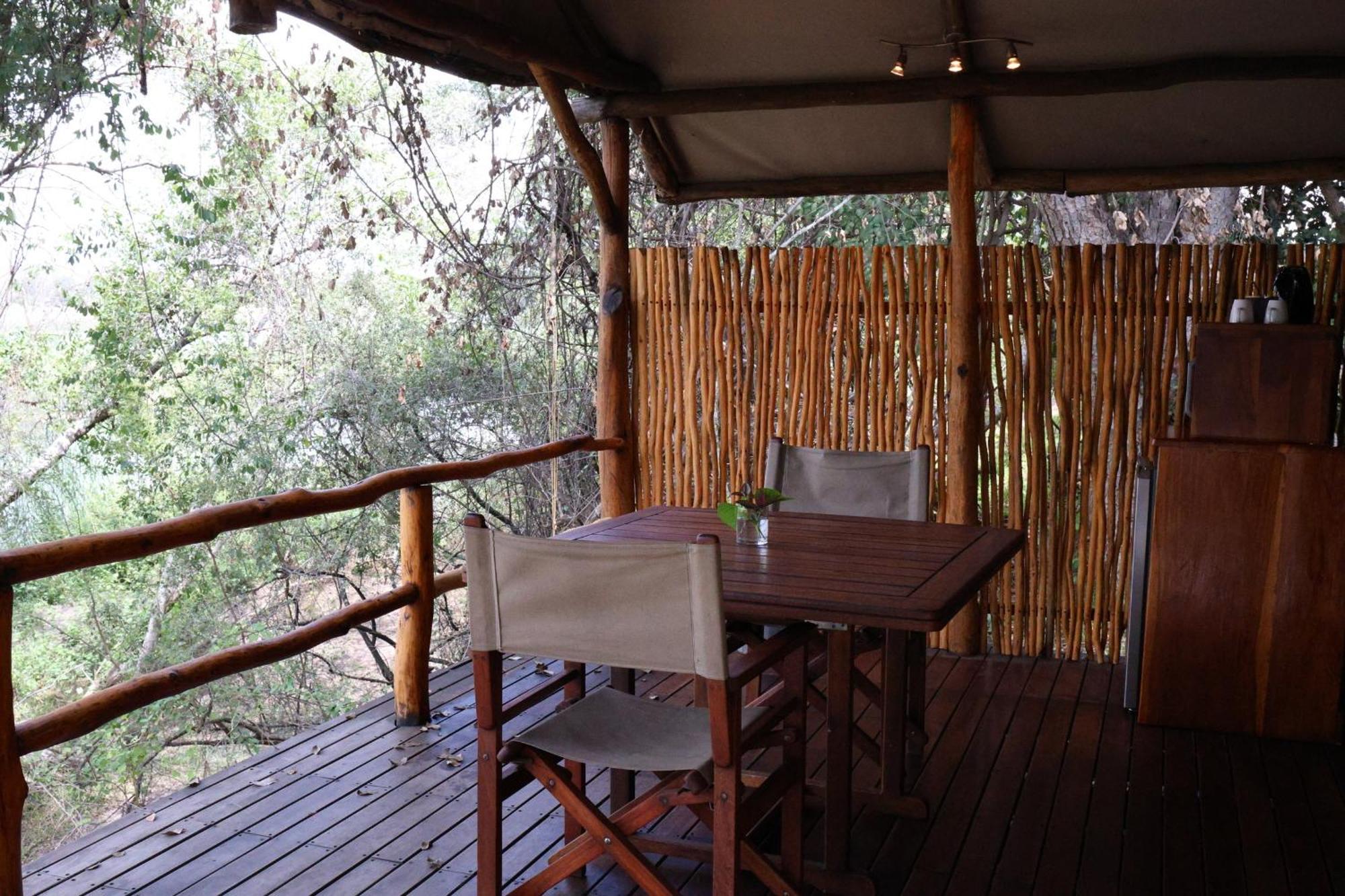 Zambezi Dusk Villa Livingstone Eksteriør bilde